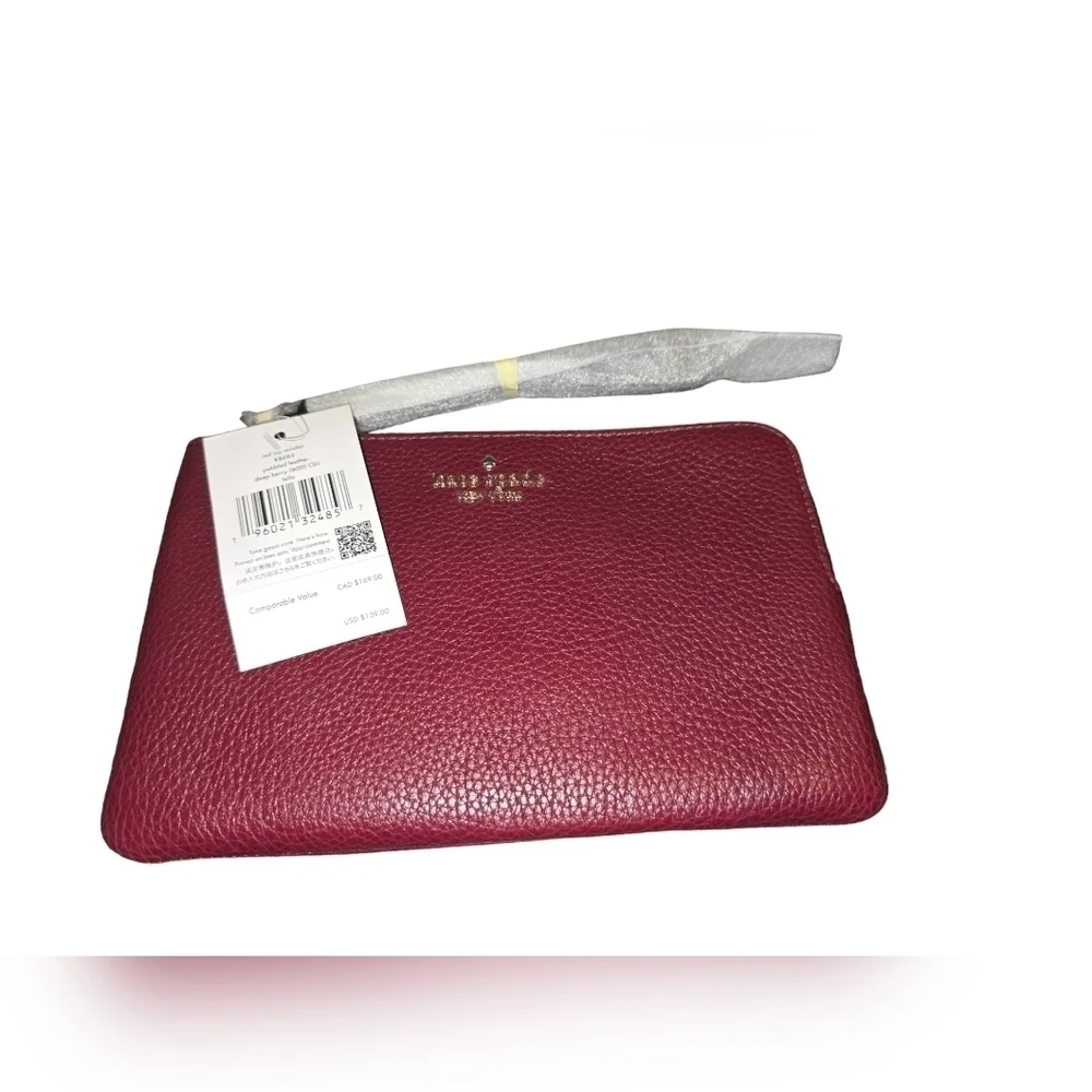 *NWT* Kate Spade medium wristlet